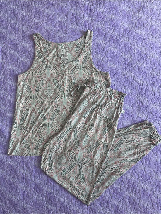 Echo Other - Echo Women’s Lightweight Paisley Pajama Set - Size Medium